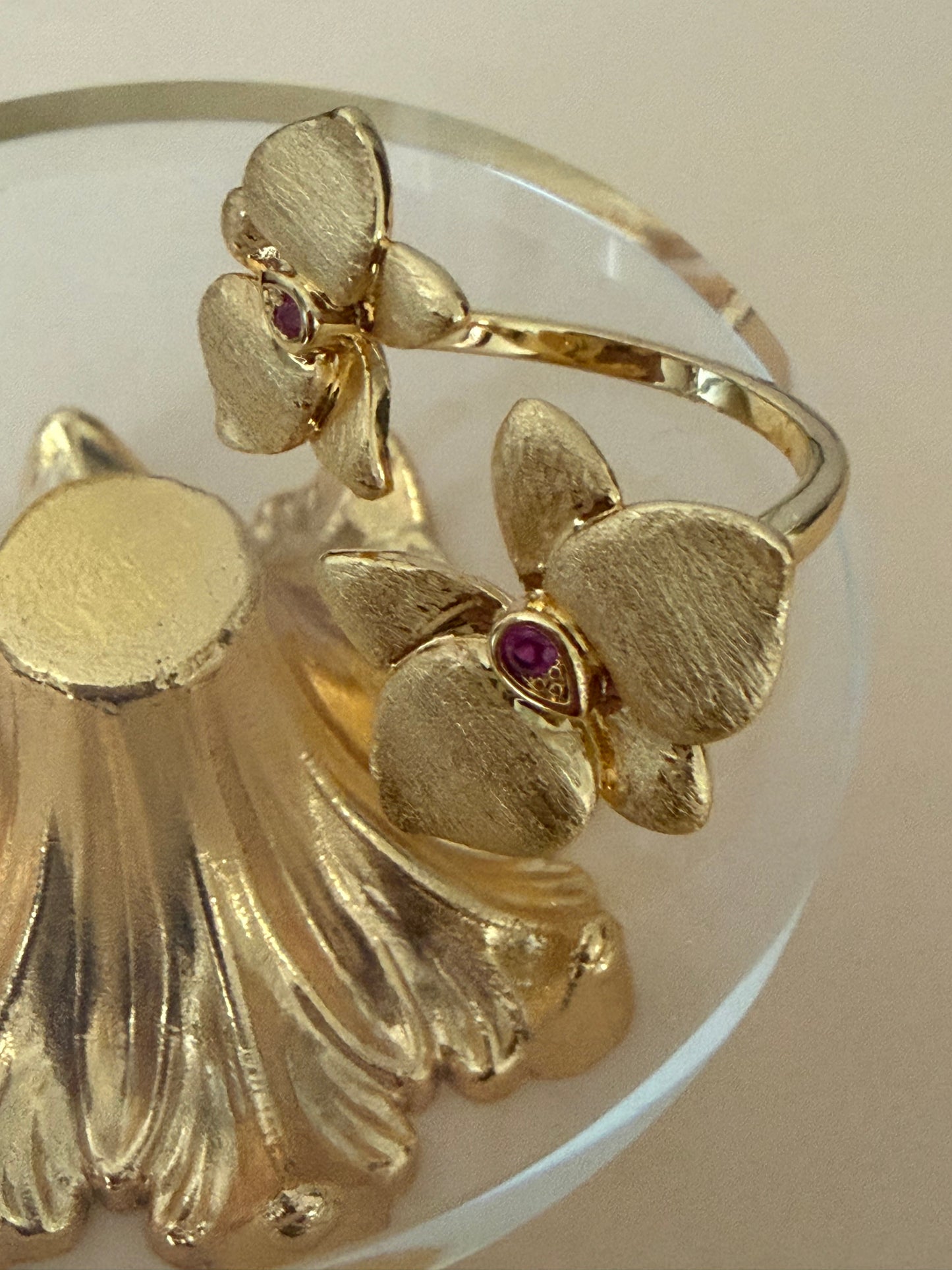 Aisha gold colour Ring