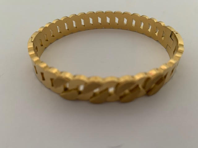 Aisha Bangle
