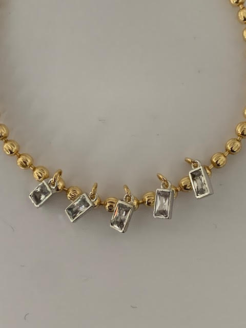 Bilge zircon stone bracelet