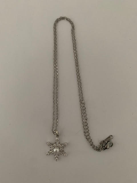 Cila Necklace