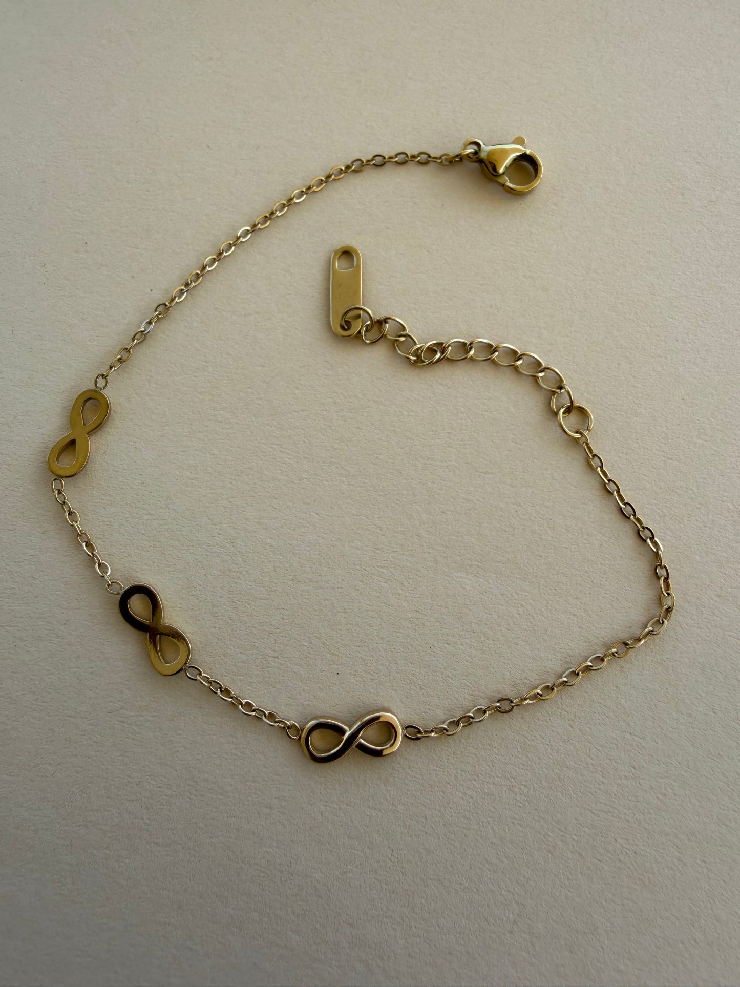 Alice Bracelet