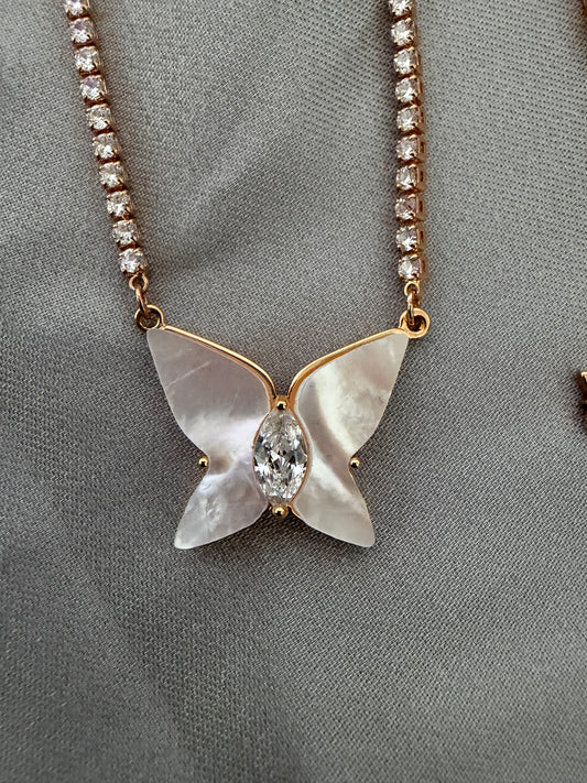 Eldena Necklace