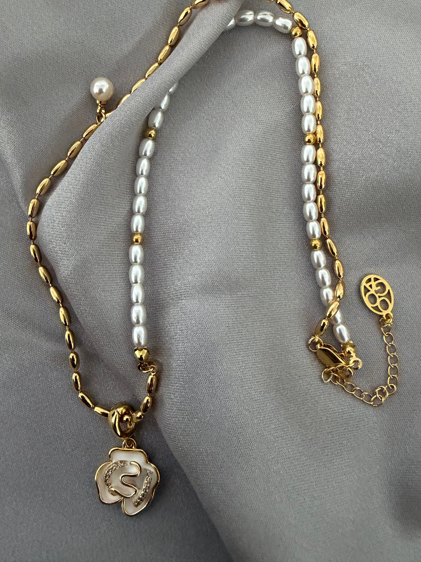 Bethany Baguette 4 mm Zirkonstein rhodiniert Halskette