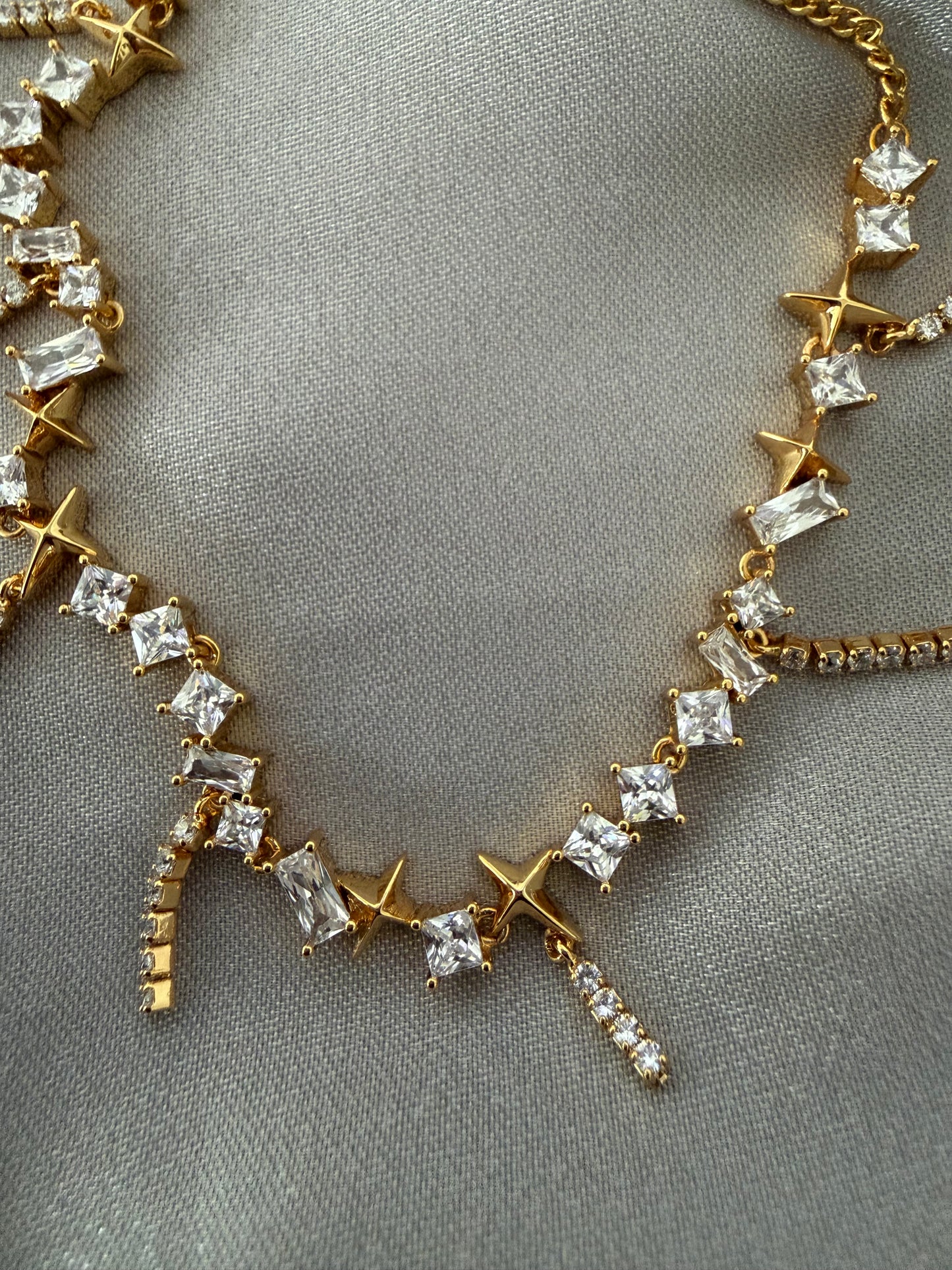 Riay Necklace
