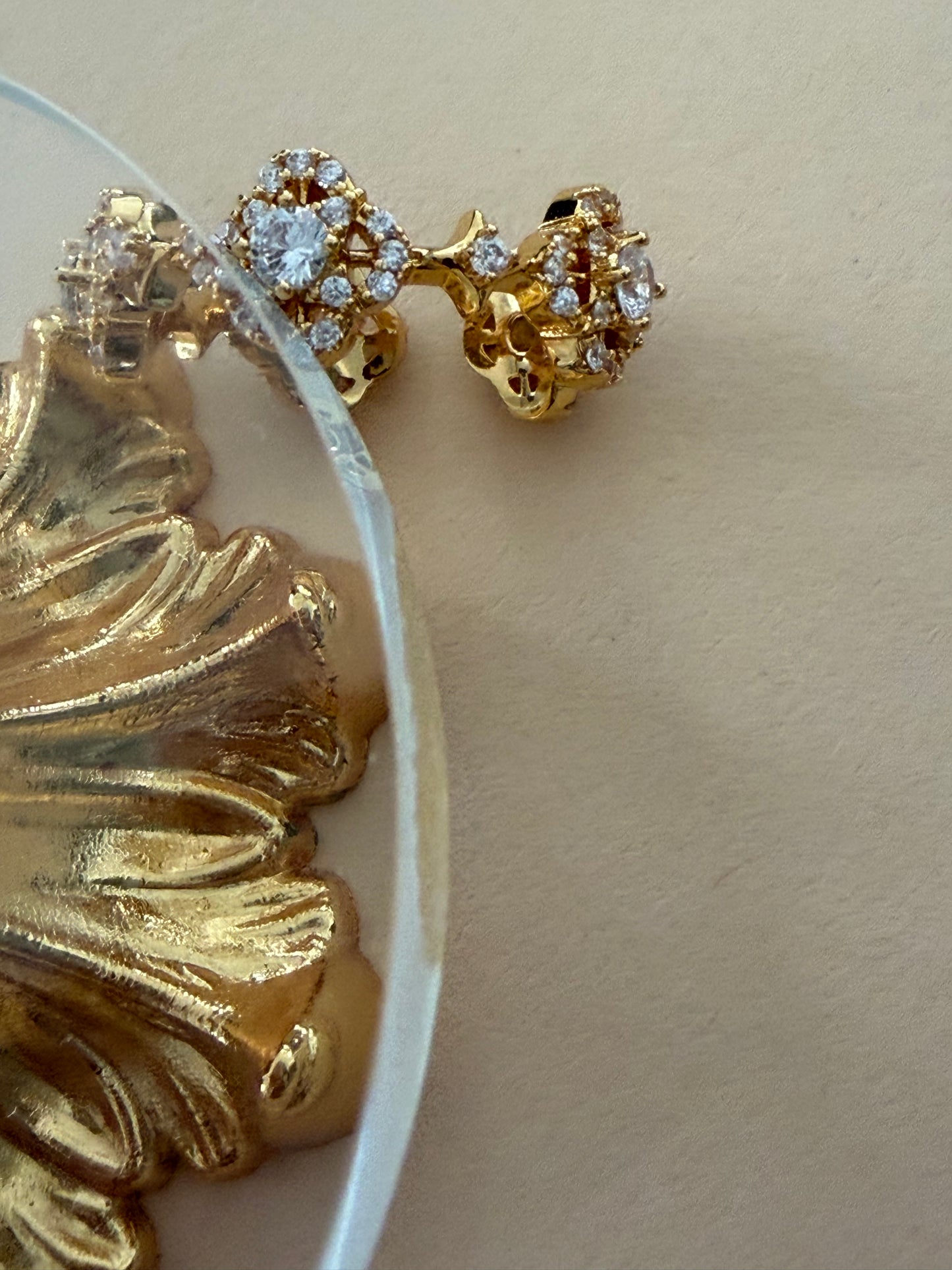 Klassischer goldfarbener Ring