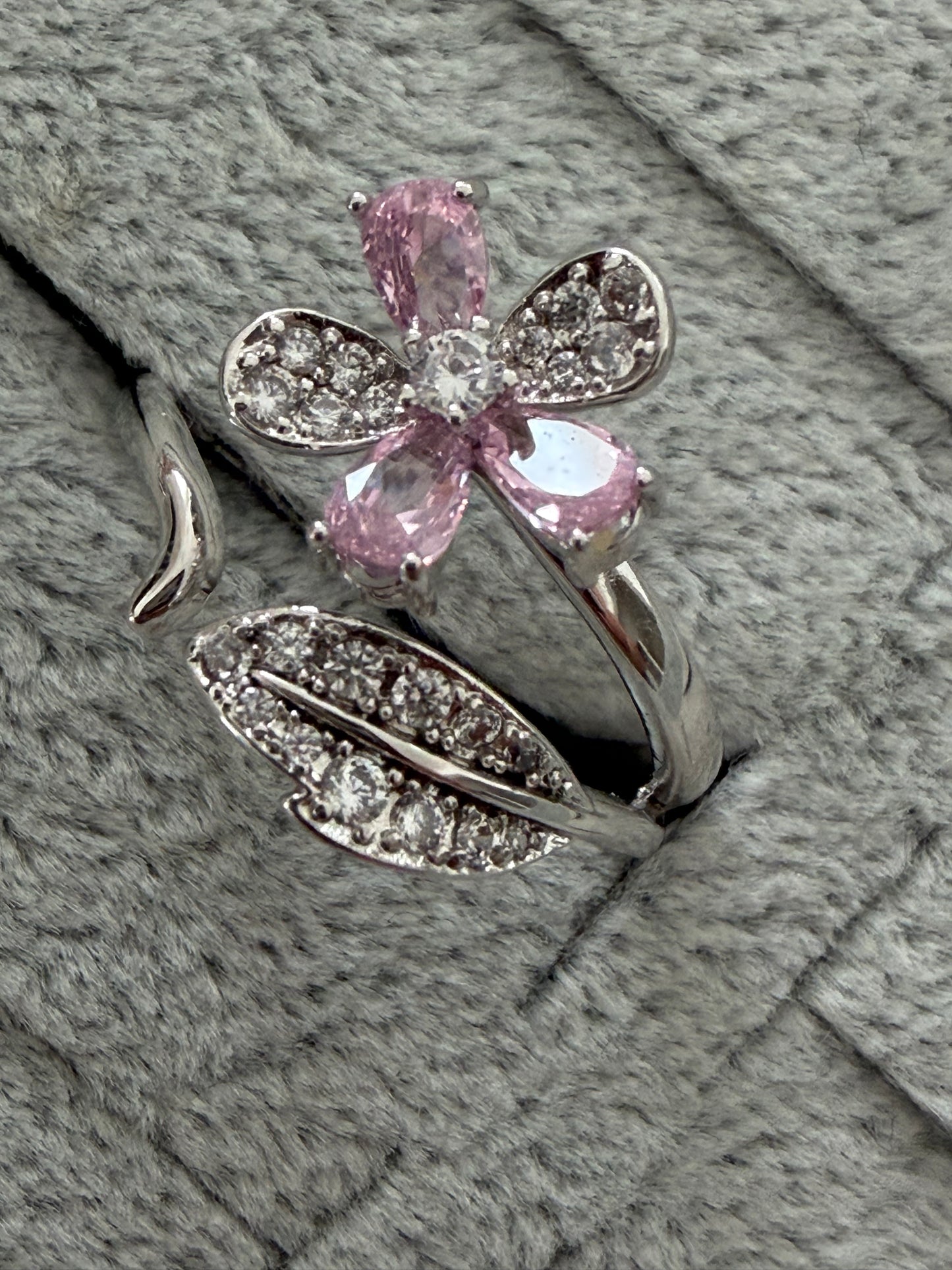 Anila Ring