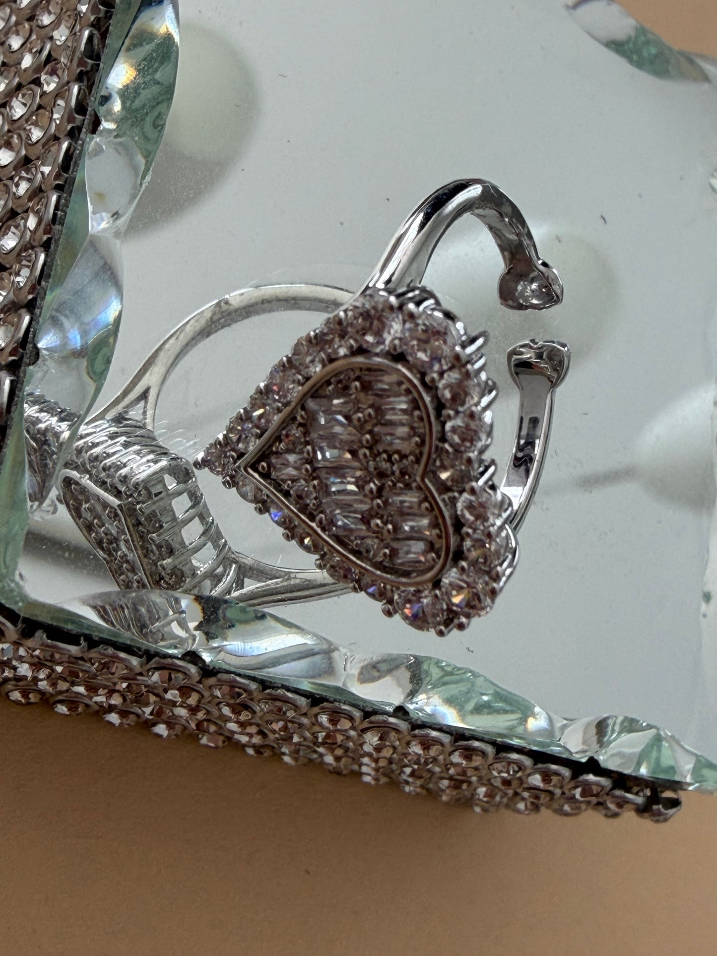 Elgün Ring