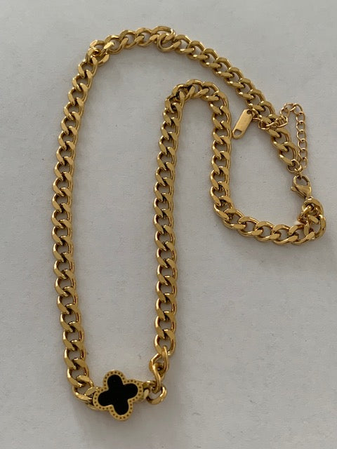 Lili gold plated Necklace