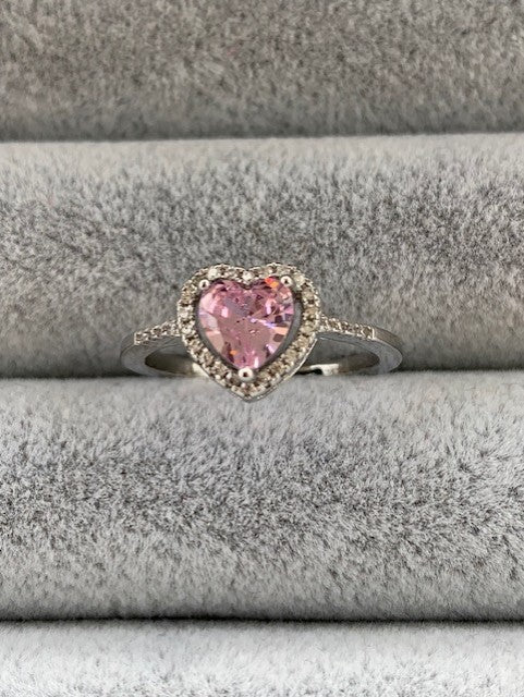 Aisha pink heart Ring